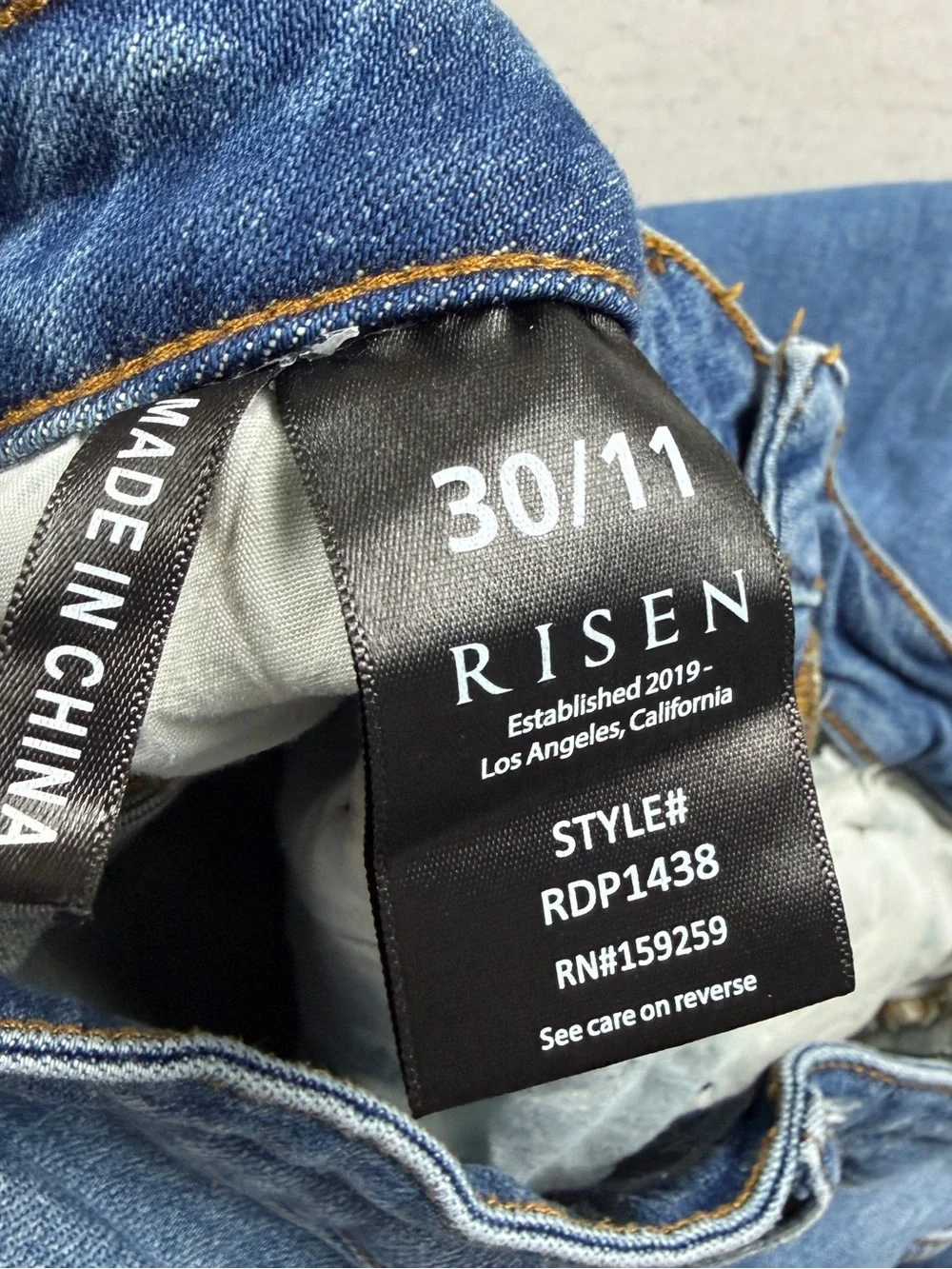 Risen Flare Jeans Womens Size 11 Distressed with Button Fly Y2K - Picture 10 of 11